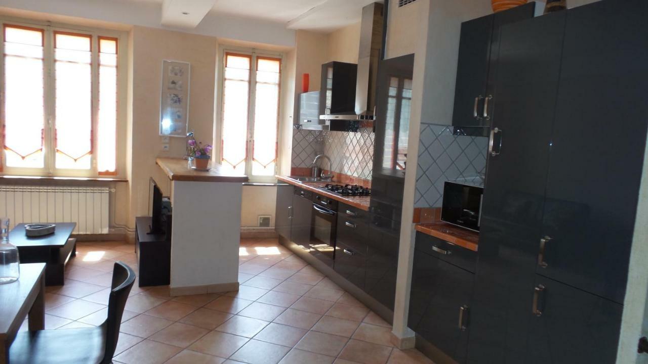 Spacieux Logement Face A La Cite Medievale 카르카손 외부 사진