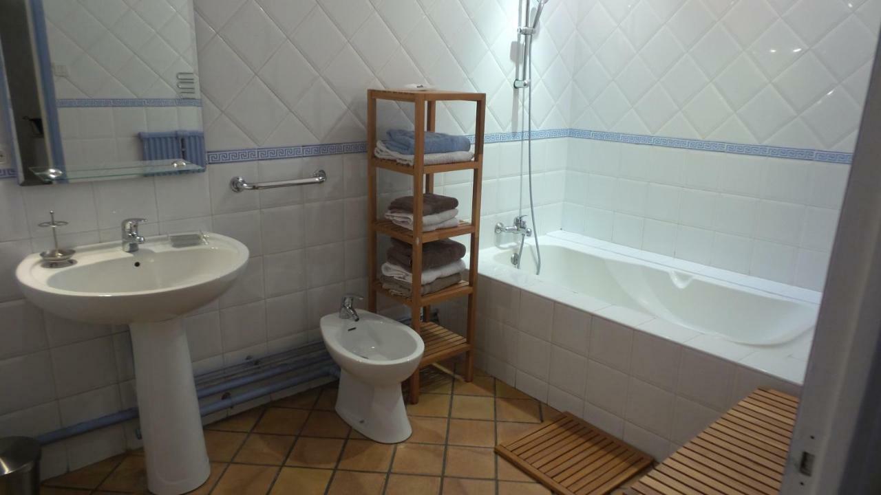 Spacieux Logement Face A La Cite Medievale 카르카손 외부 사진