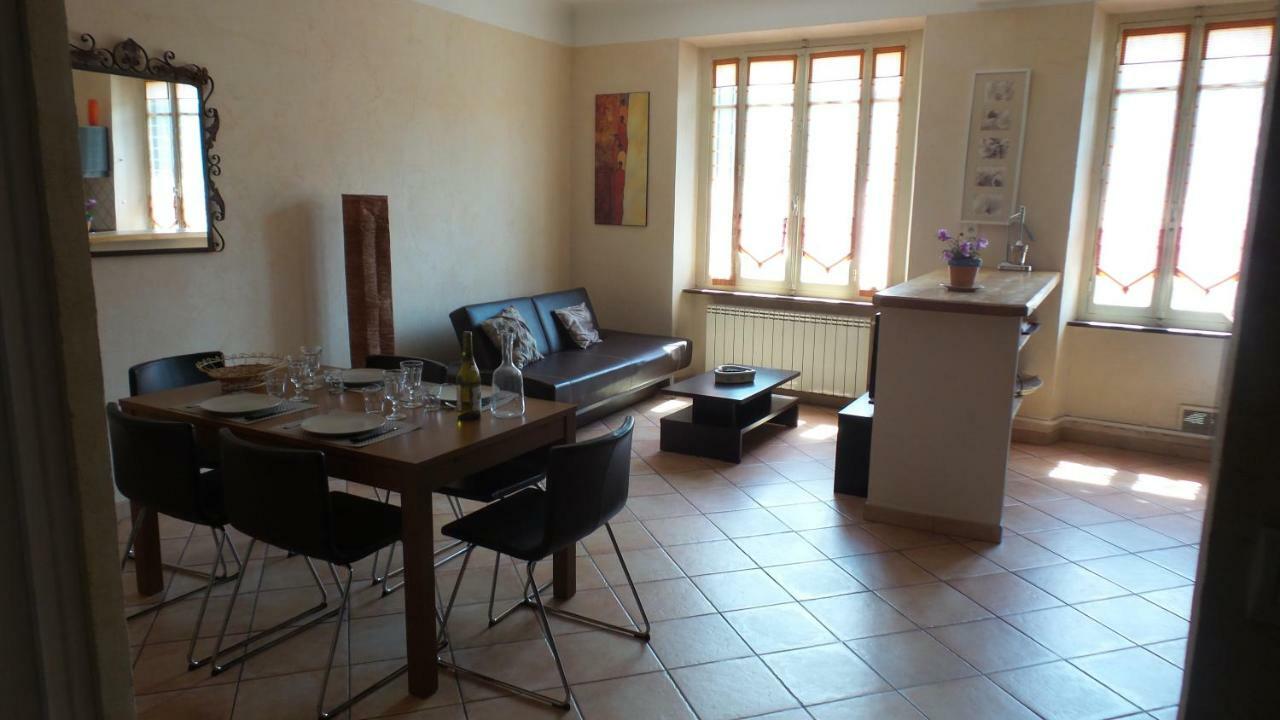 Spacieux Logement Face A La Cite Medievale 카르카손 외부 사진