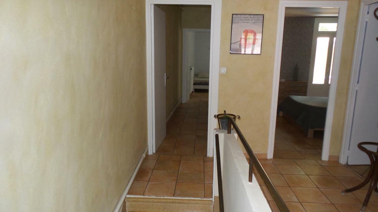 Spacieux Logement Face A La Cite Medievale 카르카손 외부 사진